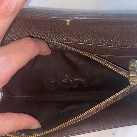 Louis Vuitton Damiar Ebene Sarah wallet. - Picture 9 of 9
